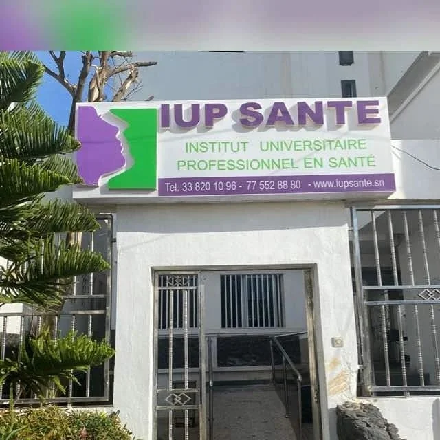 SANTÉ